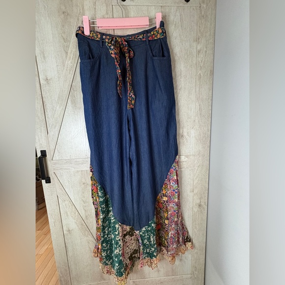 Young Threads 70s-Inspired Wide Leg Pants – Size S (Fits M) - Picture 3 of 9